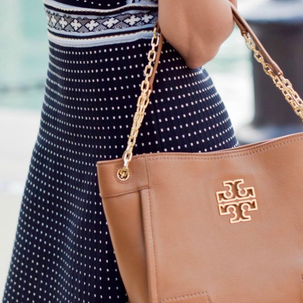 New Tory Burch large tan tote ❤️🔥 - Picture 4 of 15